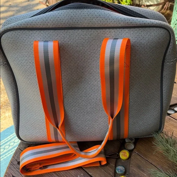 Haute Shore Billie Tennis Bag - Picture 3 of 9